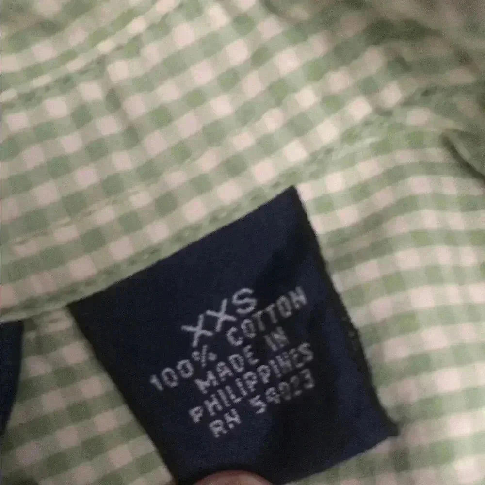Gap shirt